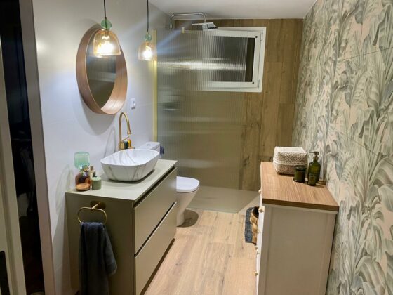 Lavabo marmoleado veta con mueble de baño Málaga tapa melamina lacada