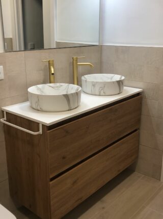 Lavabo marmoleado veta con mueble de baño Málaga tapa melamina lacada